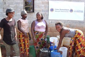 Wasserausgabestelle in Sambia